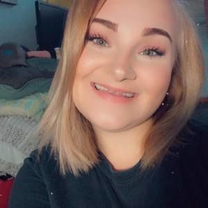 Meet your Posher, Hailey